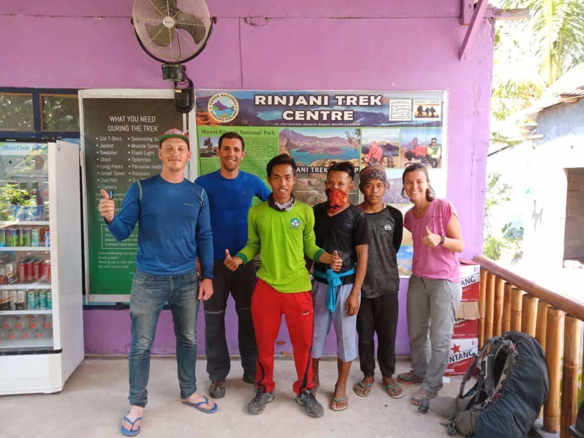 Отель Rinjani Lighthouse Сенару Экстерьер фото